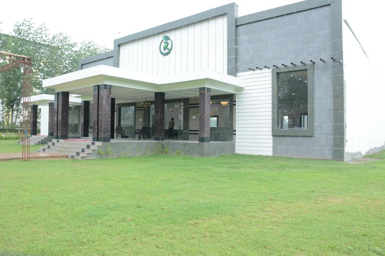 Royal Green Celebrate In Style Saharanpur Exterior photo