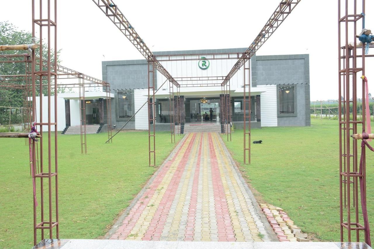 Royal Green Celebrate In Style Saharanpur Exterior photo
